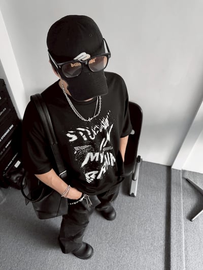 漩渦英文短寬短袖上衣10