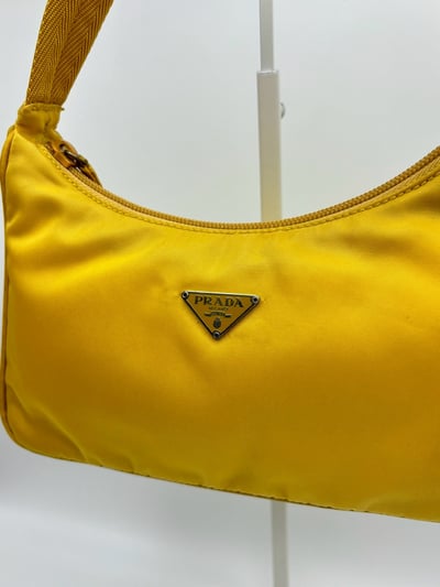 Prada hobo6