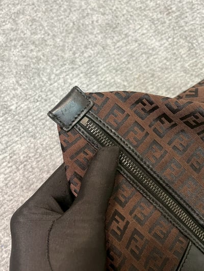 Fendi旅行袋8