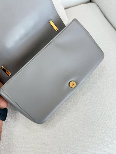 Burberry信封包12