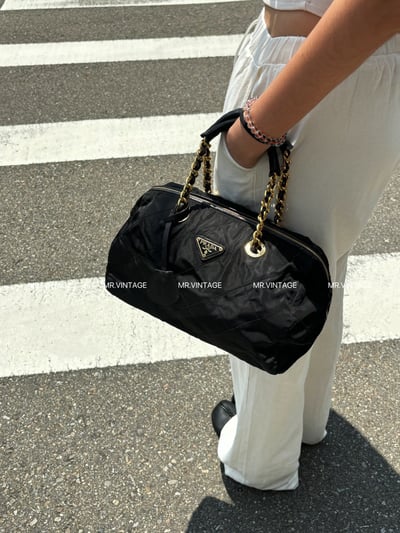 Prada尼龍波士頓包3