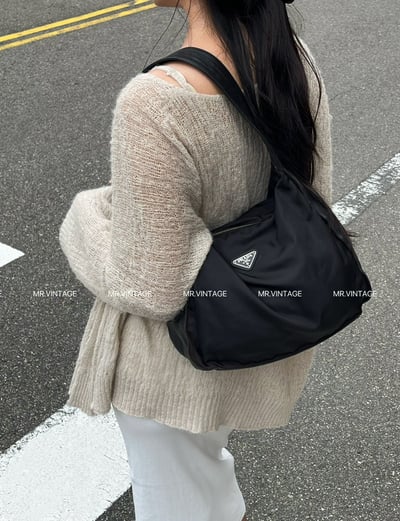Prada hobo(背帶可調)1