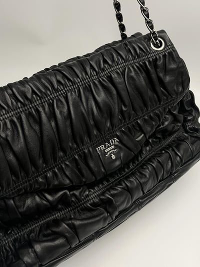 Prada肩背包(兩面面可用)6