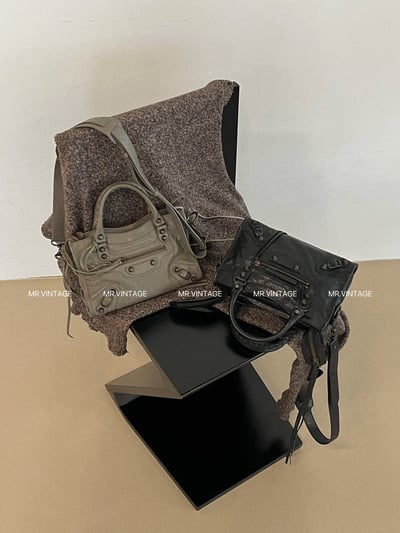 Balenciaga 迷你機車包1