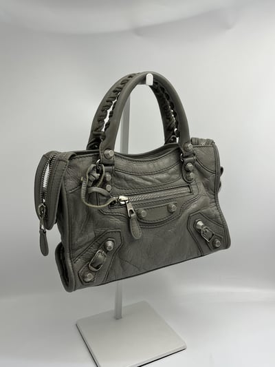 Balenciaga 迷你機車包(灰銀)6