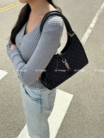 Gucci jackie 半月包1