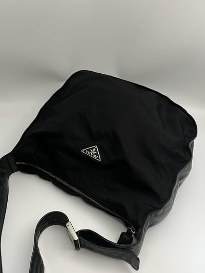 Prada hobo(背帶可調)3