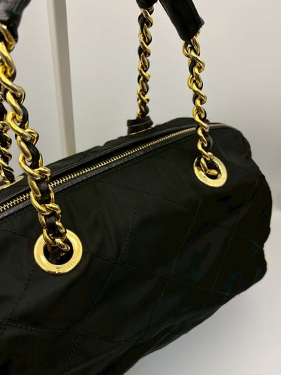 Prada尼龍波士頓包10