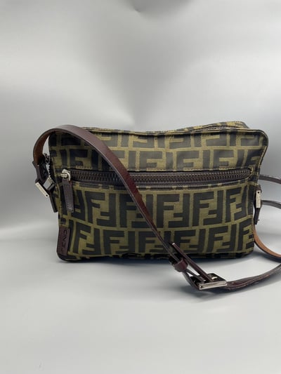 Fendi相機包5