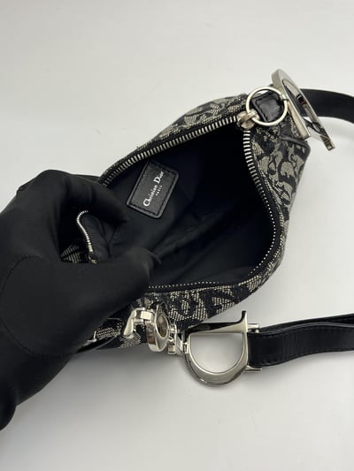 Dior D扣手提包9