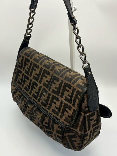 Fendi 法棍包11
