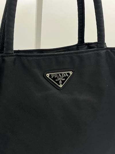 Prada尼龍托特包4