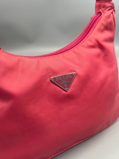 Prada hobo8