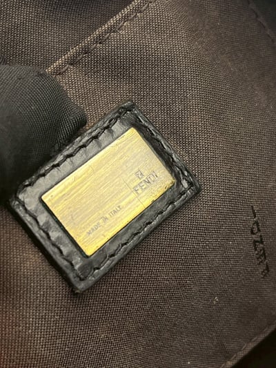 Fendi 法棍包15