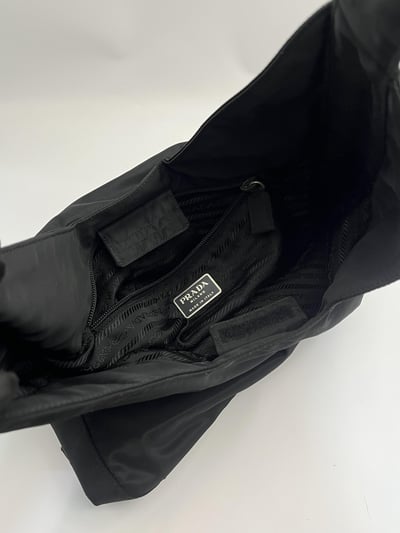 Prada尼龍單肩包4