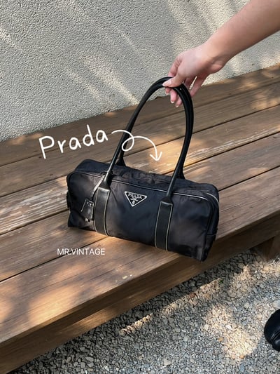 Prada尼龍長柄包1