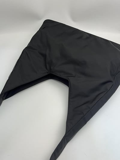 Prada尼龍單肩包6