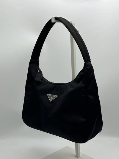 Prada hobo5
