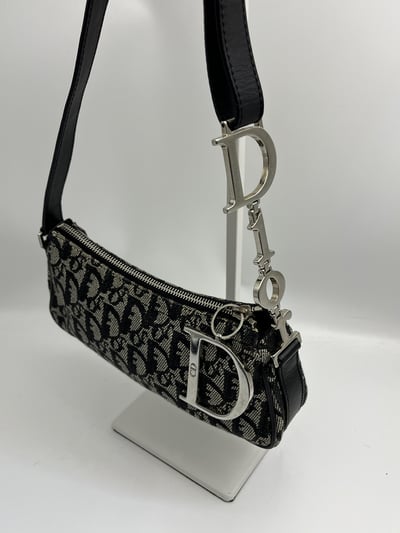 Dior D扣手提包4