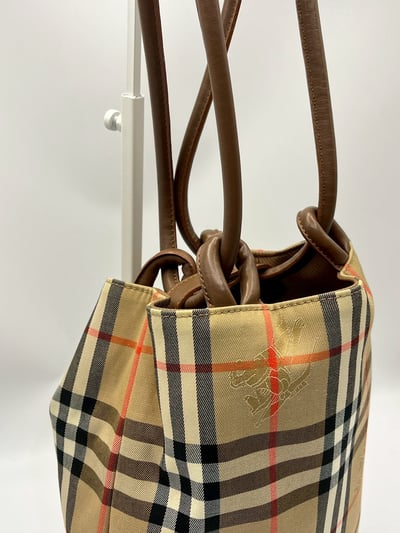 Burberry水桶包/手提/斜背11