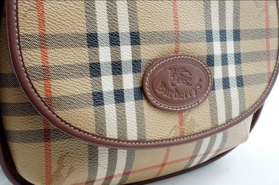 Burberry斜肩包4