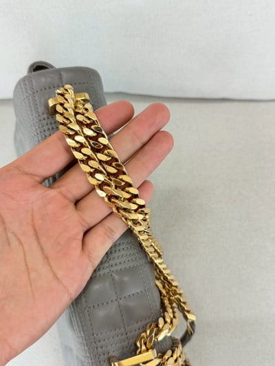 Burberry信封包11