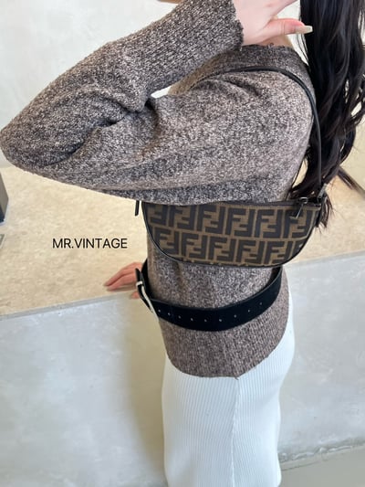 Fendi漁夫包1