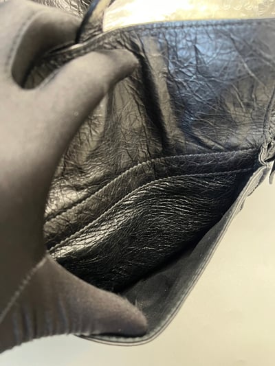 Balenciaga斜肩包9