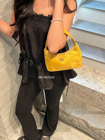 Prada hobo1
