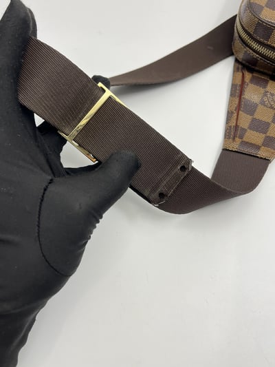 Louis vuitton胸包6