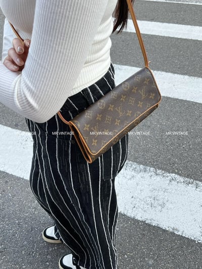 Louis vuitton信封包3