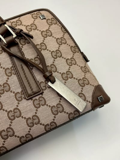 Gucci老花單肩包14