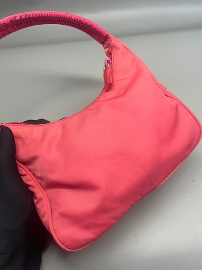 Prada hobo9