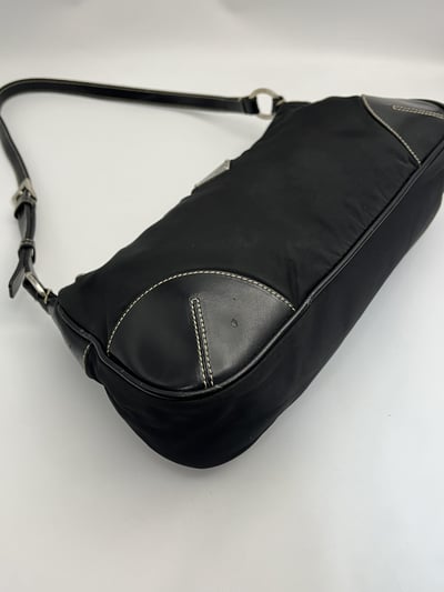 Prada尼龍肩背包8