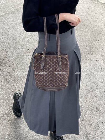 Louis vuitton老花刺繡水桶包1