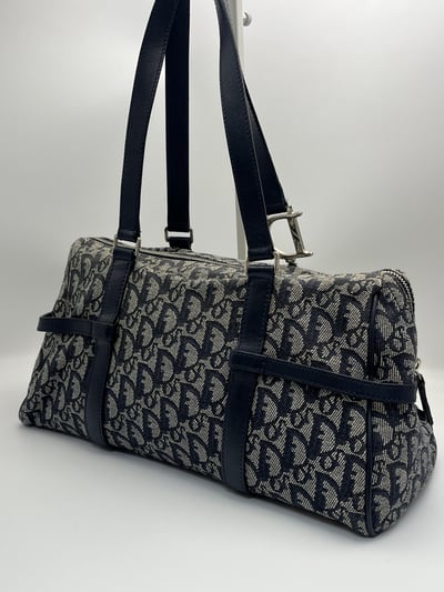 Dior D 扣手提包9