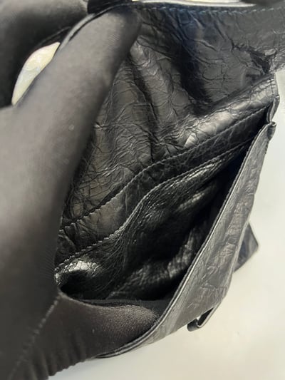 Balenciaga斜肩包8