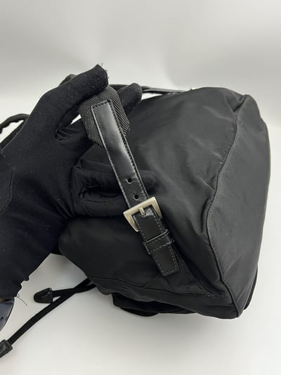 Prada降落傘尼龍後背包(小號)6