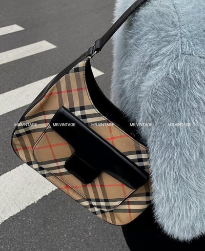 Burberry手提包3