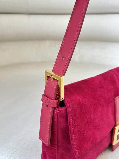 Fendi絨布法棍(桃粉色）16