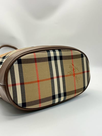 Burberry水桶包/手提/斜背15