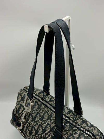 Dior D 扣手提包8