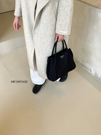 Prada尼龍托特包1