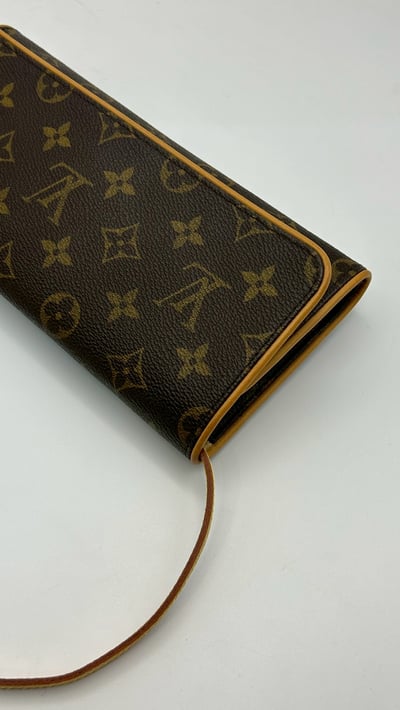 Louis vuitton信封包5