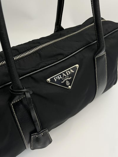 Prada尼龍長柄包6