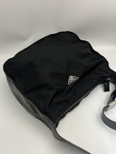 Prada hobo(背帶可調)4