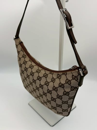 Gucci老花餃子包7