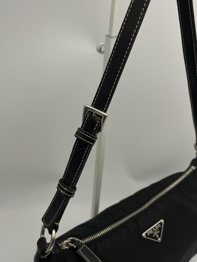 Prada尼龍肩背包7