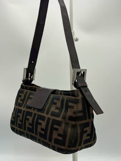 Fendi手提包8