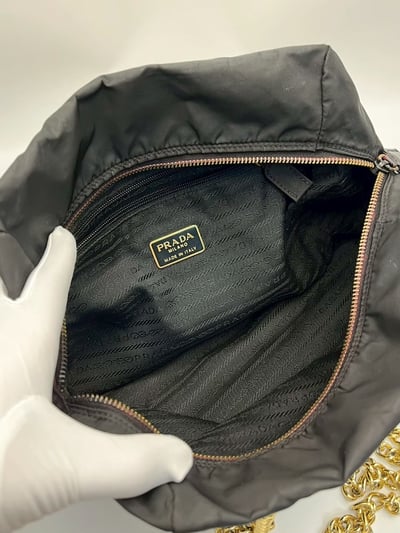 Prada忍者包11